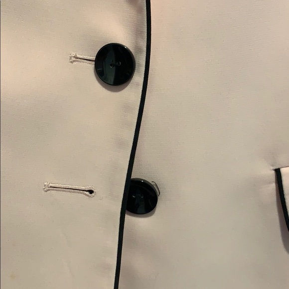 Gorgeous Kasper Suit - Picture 3 of 6